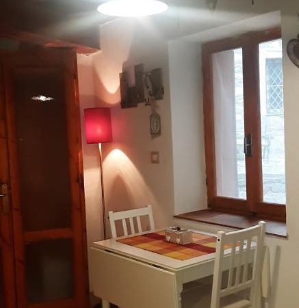 Ca' Du Barbe: Tra Le Alpi E Il Mare Villa Mendatica Buitenkant foto